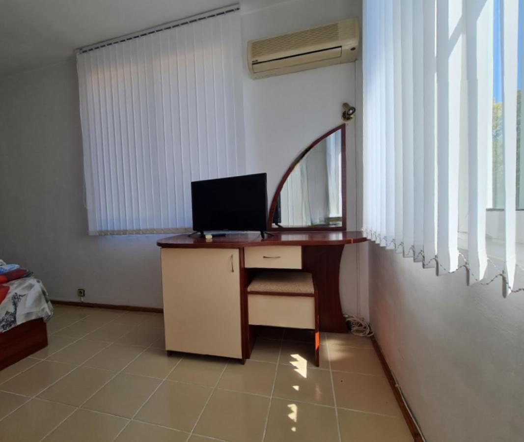 Hotel Rai Obrochishte Εξωτερικό φωτογραφία