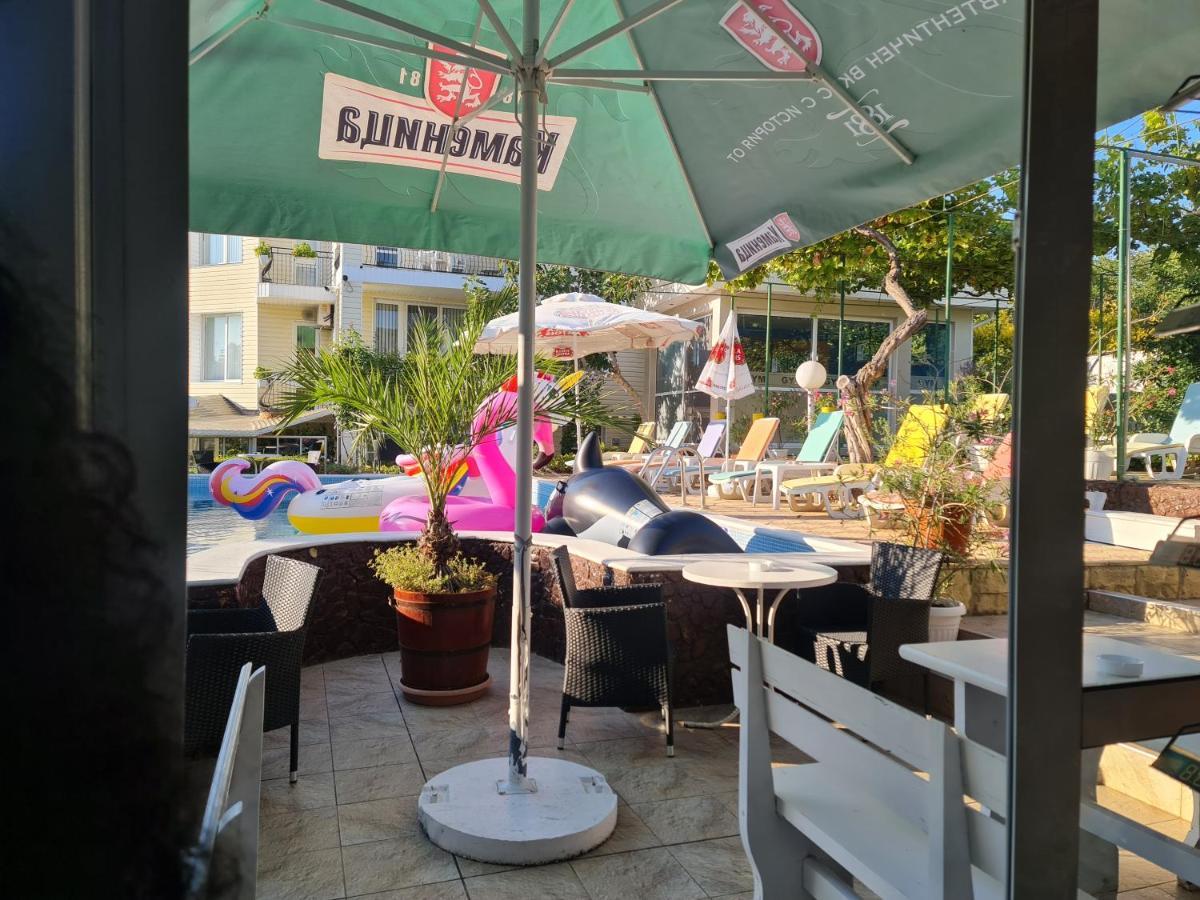 Hotel Rai Obrochishte Εξωτερικό φωτογραφία