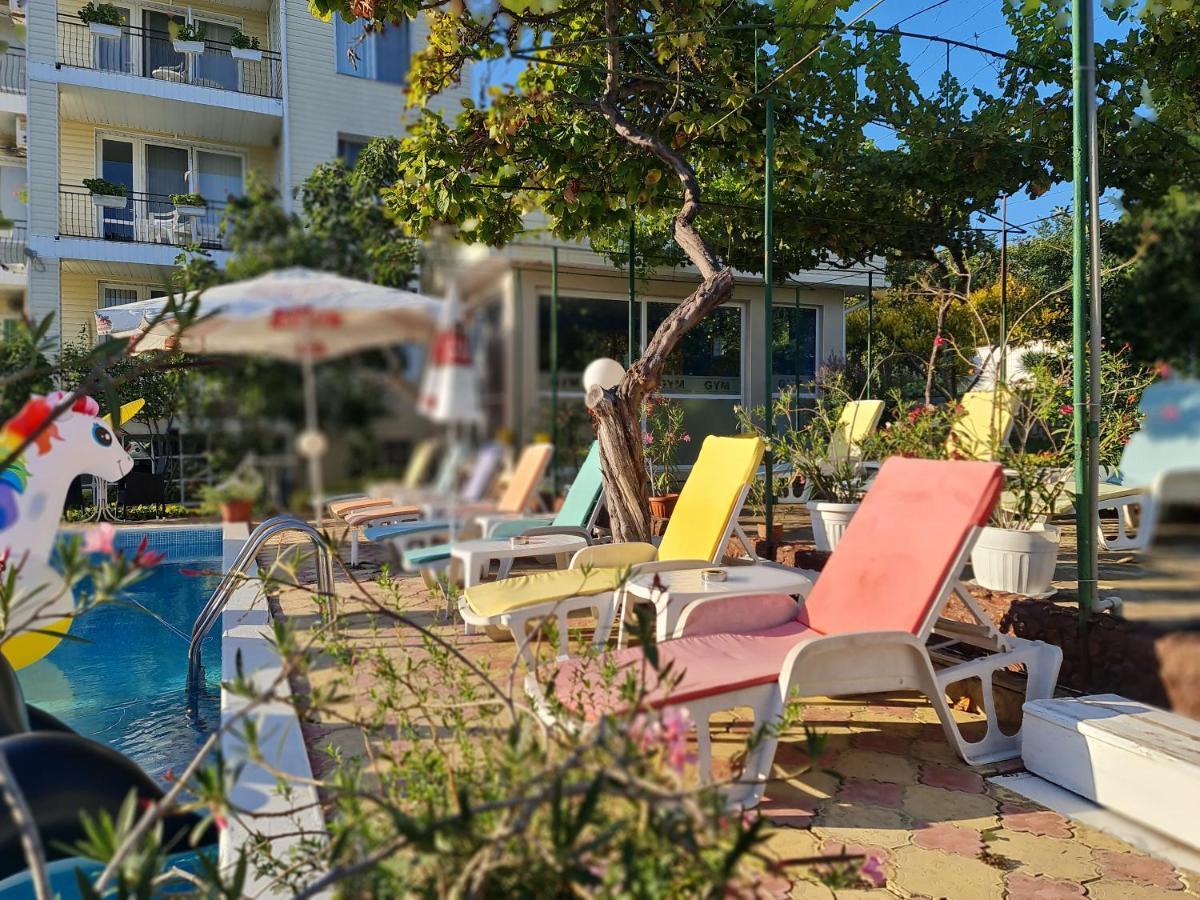 Hotel Rai Obrochishte Εξωτερικό φωτογραφία
